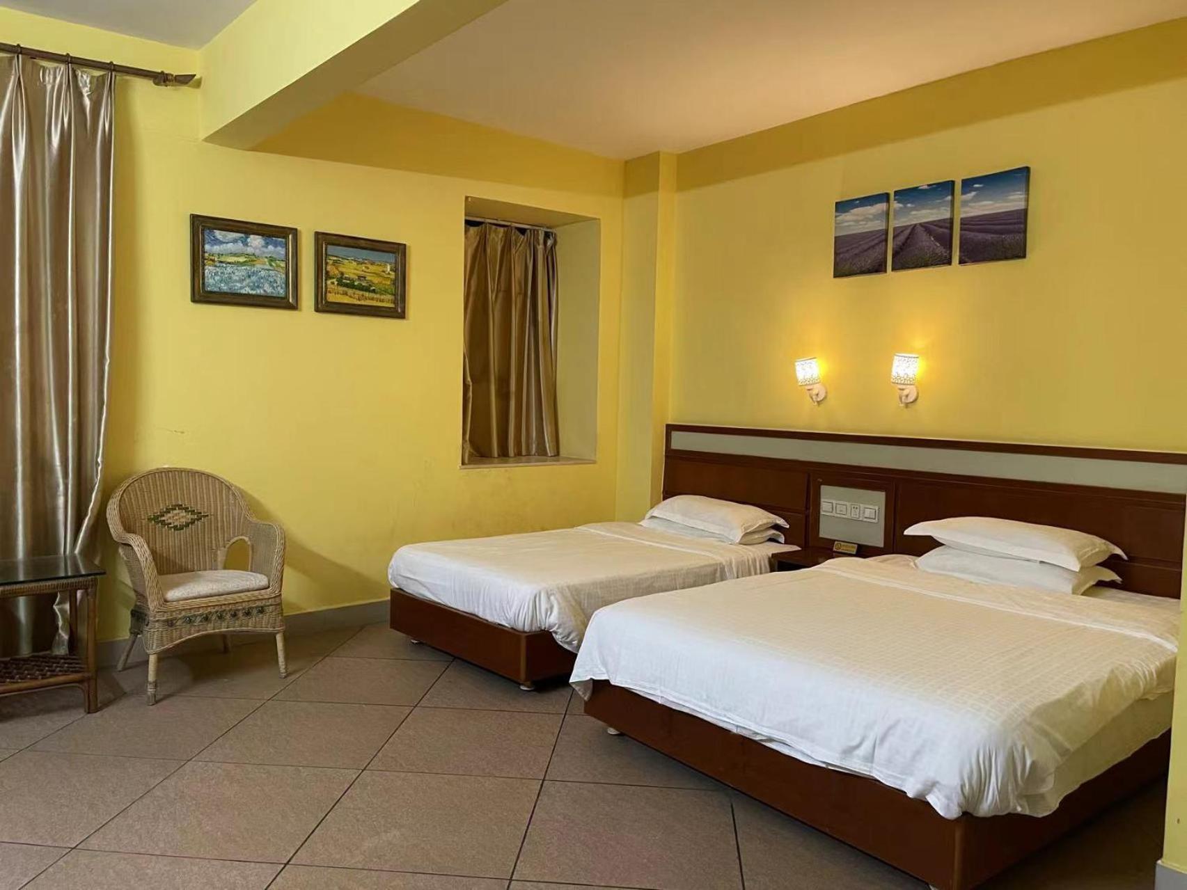 Sanya Tropical Coast Hotel Bagian luar foto