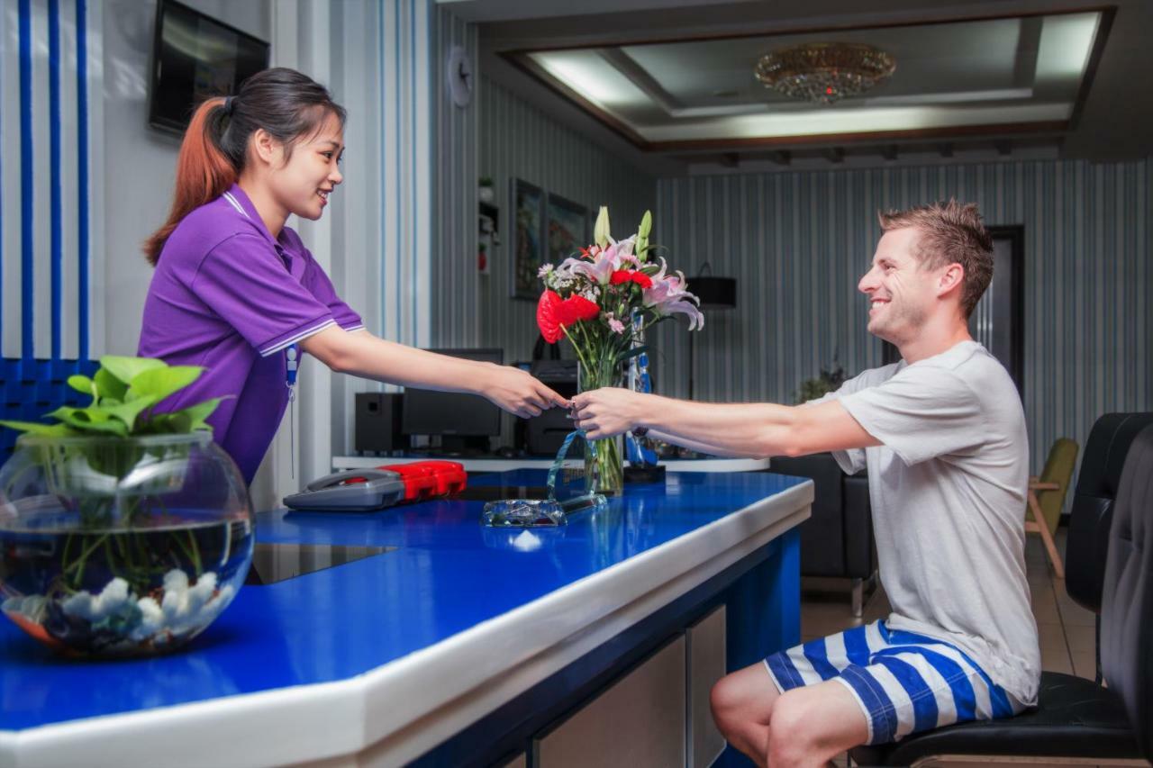 Sanya Tropical Coast Hotel Bagian luar foto