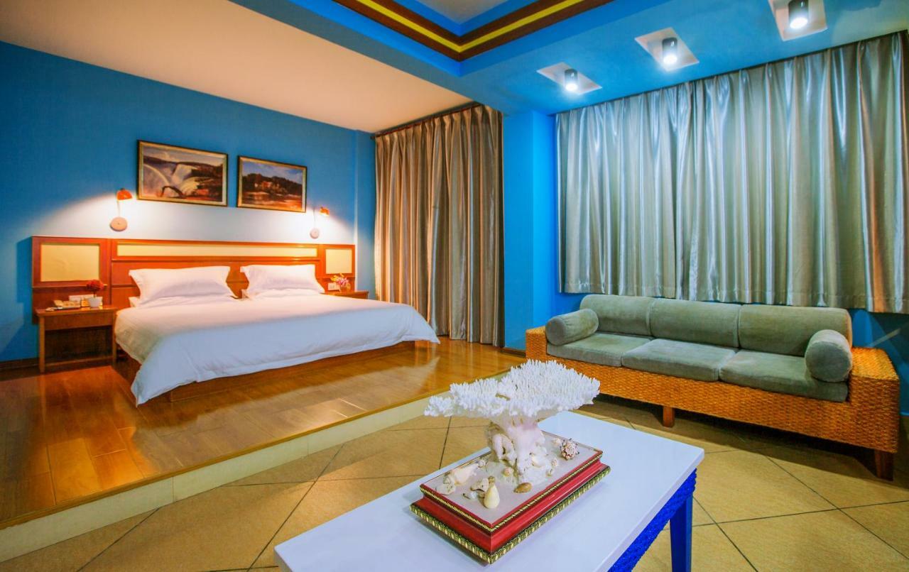 Sanya Tropical Coast Hotel Bagian luar foto
